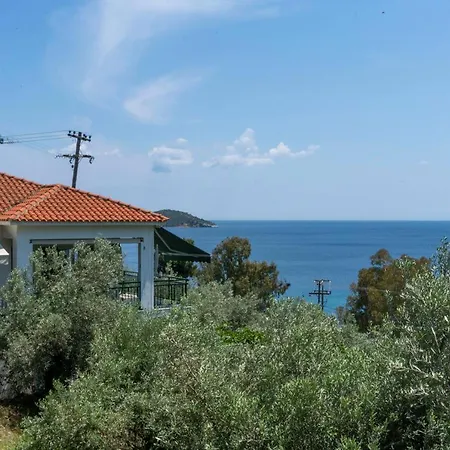 Ftelia House Semesterbostad *
