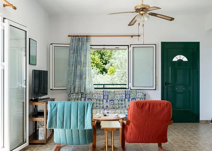 Ftelia House בית נופש