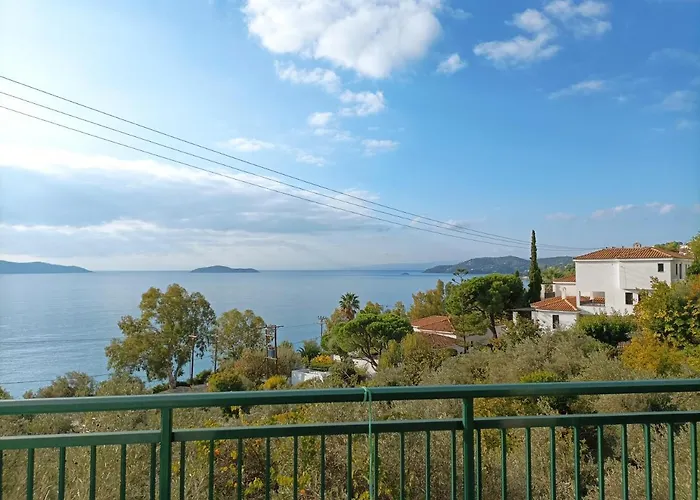 בית נופש Ftelia House העיירה סקיאתוס